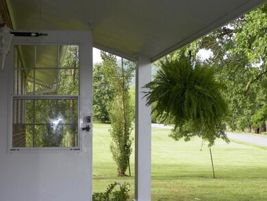 Covered front porch to entry