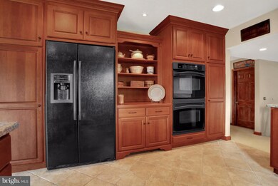 11796 Kimberly Dr, Greencastle, PA 17225 - photo 4