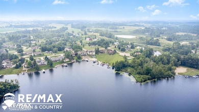 4564 Hamilton Way, Gladwin, MI 48624 - photo 6