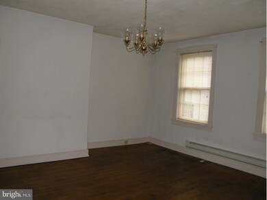 37 E Main St, Waynesboro, PA 17268 - photo 4