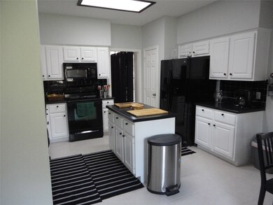 17906 Stoney Glade Ct, Houston, TX 77095 - photo 7