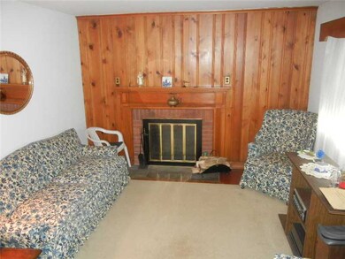 unlisted-address, Riverside, CT 06878 - photo 2