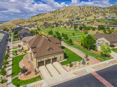 45 - Elevated Side and Neigborhood