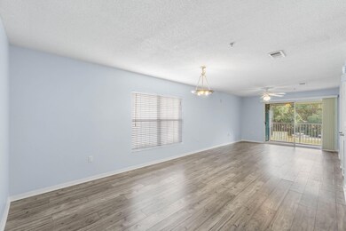 4274 Calinda Ln unit 221, Niceville, FL 32578 - photo 3