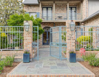 302 Oakleaf Dr-3