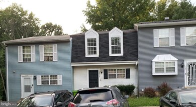 1317 Upcot Ct, Capitol Heights, MD 20743 - photo 3