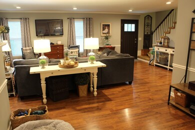 209 Idle Dr, Shelbyville, TN 37160 - photo 5