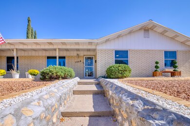 1528 Vista Real Dr, El Paso, TX 79935 - photo 3