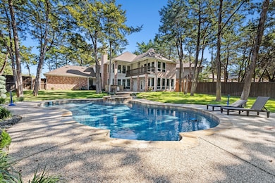 827 Knoll Manor Ct, Cedar Hill, TX 75104 - photo 2