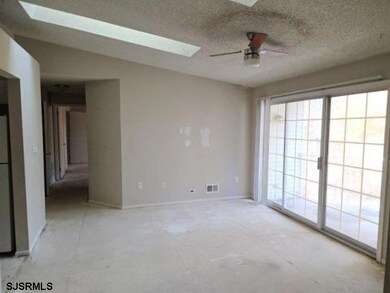 96 Iroquois Dr unit 18, Galloway, NJ 08205 - photo 4