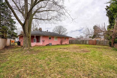 4388 E Fulton St (24)