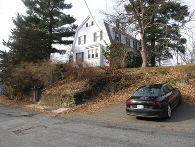 126 Brattle St, Arlington, MA 02474 - photo 5