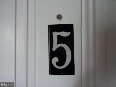 2070 Creek Rd unit 5, Glenmoore, PA 19343 - photo 3