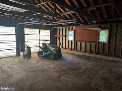 31597 E Line Rd, Delmar, MD 21875 - photo 7