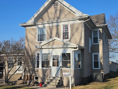 1808 8th Ave, Belle Plaine, IA 52208 - photo 5