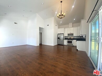 4861 Mascot St, Los Angeles, CA 90019 - photo 7