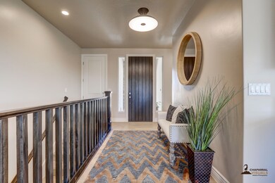 6 Foyer
