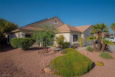 Beautiful desert landscaping, low maintenance home