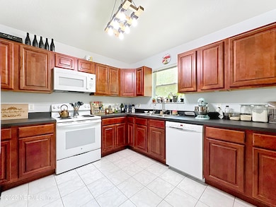 109 Windmill Ct, Satsuma, FL 32189 - photo 7