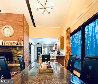 149 Livingston Ln, Big Bass Lake, PA 18424 - photo 3