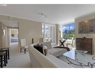 Living Room/Dining Room
