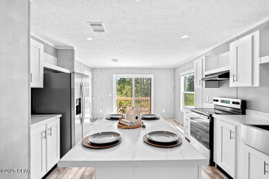 7015 Timber Run Rd, Youngstown, FL 32466 - photo 6