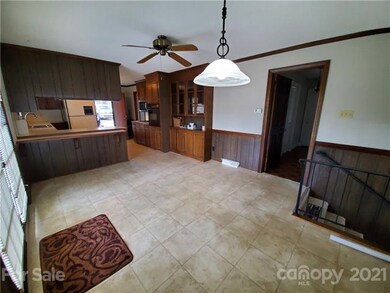 102 Buckingham Place, Statesville, NC 28625 - photo 5