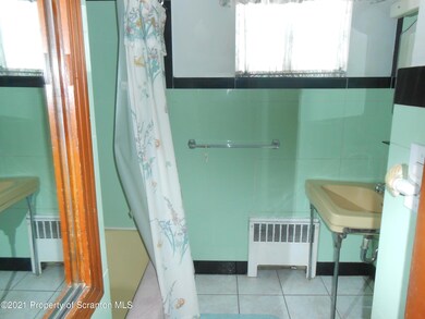 622 N Main Ave, Scranton, PA 18504 - photo 7
