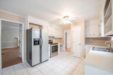 Kitchen!