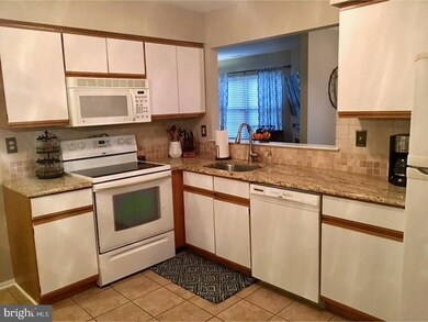 222 Windsor Ct unit 222, Glen Mills, PA 19342 - photo 7