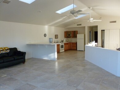 Guest House with Kitchen