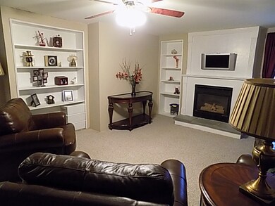 24598 Dover Ct, Elkhart, IN 46516 - photo 6