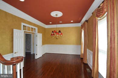43494 Savoy Woods Ct, Chantilly, VA 20152 - photo 3