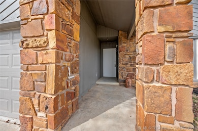 1308 W Charleston St, Broken Arrow, OK 74011 - photo 2