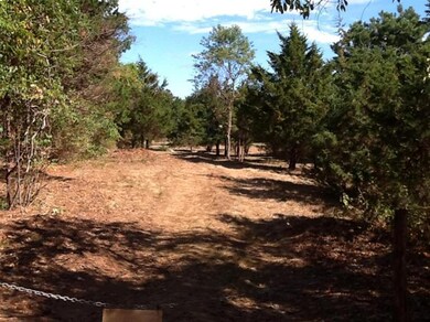 22 Scotchmans Ln, West Tisbury, MA 02568 - photo 2