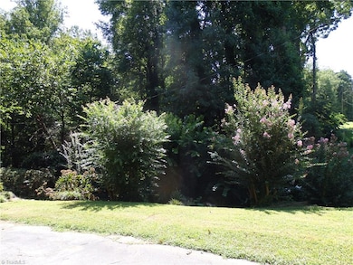 1429 Shamrock Rd, Asheboro, NC 27205 - photo 4