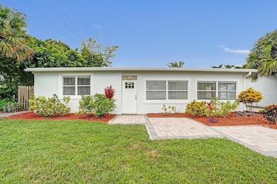 1205 S Lake Dr, Lantana, FL 33462 - photo 5