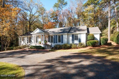 2783 S Hillandale Cir, Macon, GA 31204 - photo 2