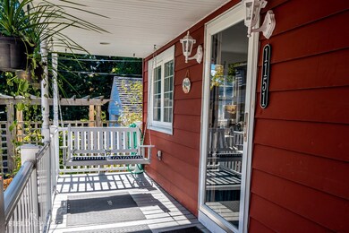 1151 Myron St, Schenectady, NY 12309 - photo 4