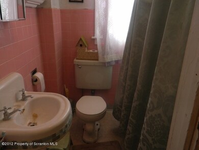 1922-1924 Pittston Ave, Scranton, PA 18505 - photo 4