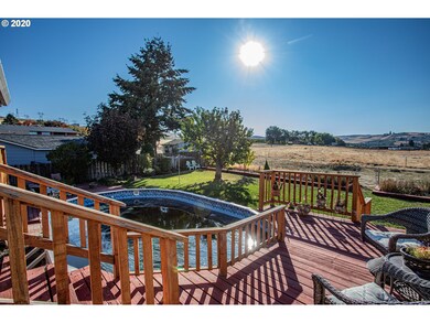 667 Brentwood Dr E, the Dalles, OR 97058 - photo 4