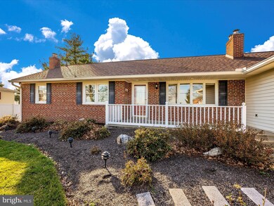 22816 Wildcat Rd, Gaithersburg, MD 20882 - photo 2