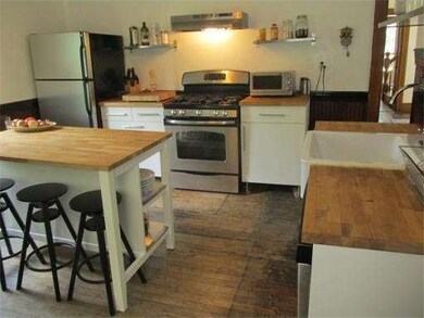 75 Northampton St, Easthampton, MA 01027 - photo 5