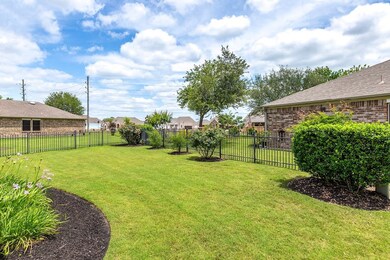 1310 Majestic Oak, Richmond, TX 77469 - photo 4