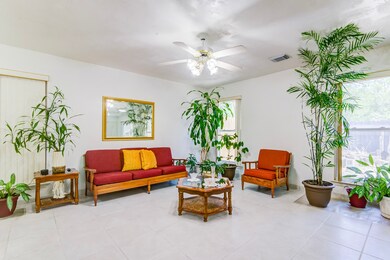 9234 Kingsrose Ln, Houston, TX 77075 - photo 2