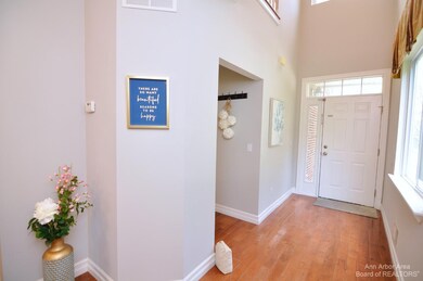 3024 Aspen Ln unit 9, Ann Arbor, MI 48108 - photo 4