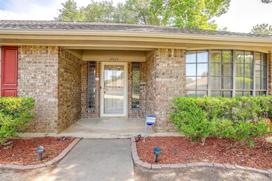 2505 Sunshine Ct, Bedford, TX 76021 - photo 4