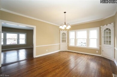 3305 Euclid Heights Blvd, Cleveland, OH 44118 - photo 5