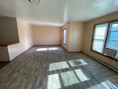 882 Lark Dr, Albany, NY 12210 - photo 7