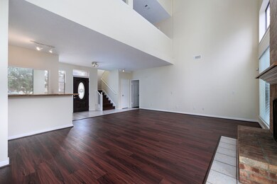 14207 Islandwoods Dr, Houston, TX 77095 - photo 5